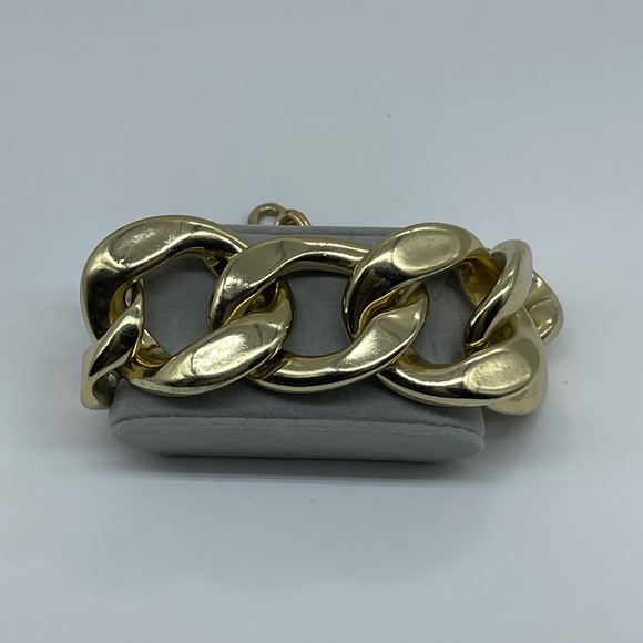 Goldstone Oversized Curblink Bracelet - Picture 1 of 2